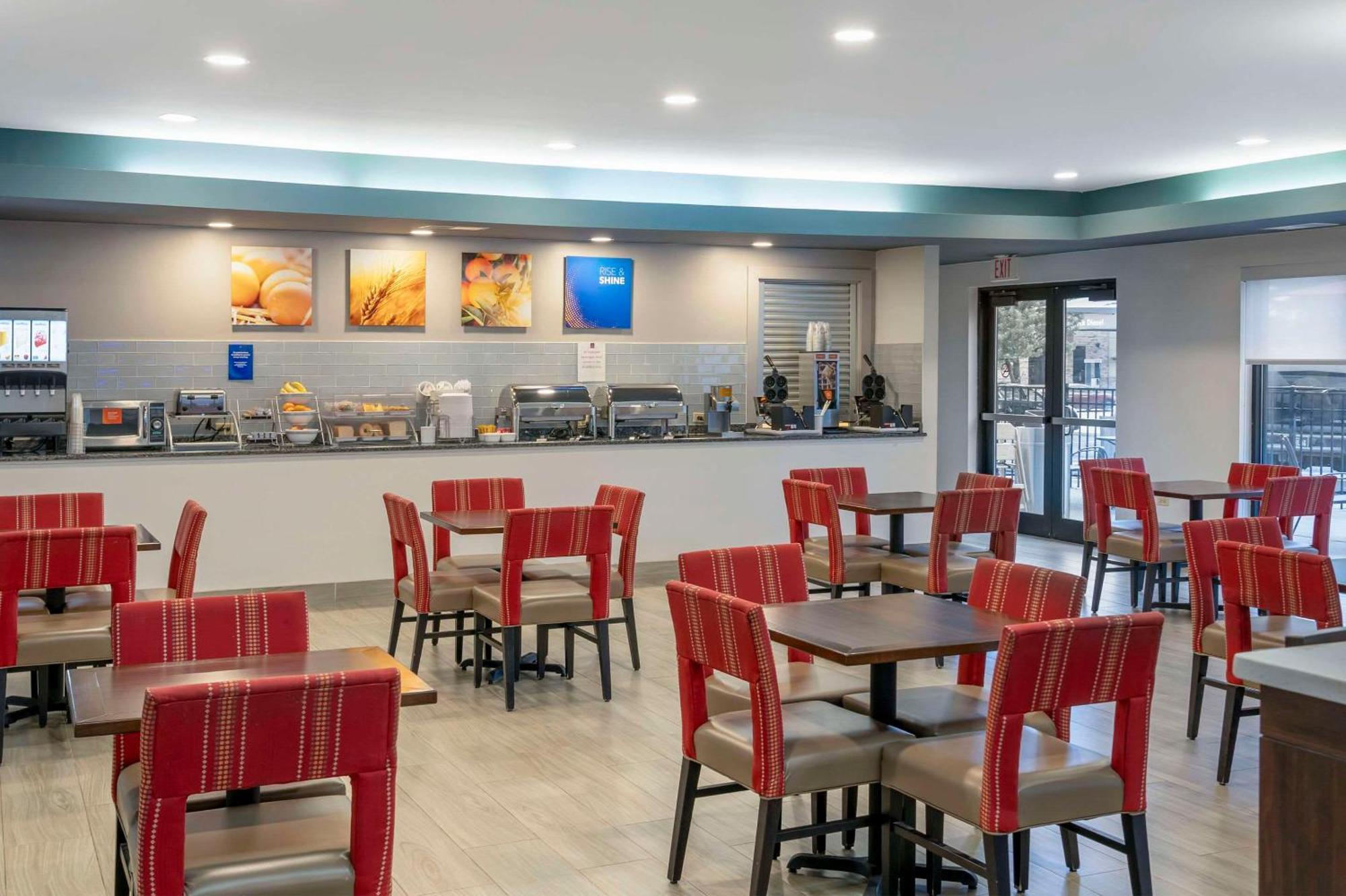 Comfort Suites Elgin Luaran gambar